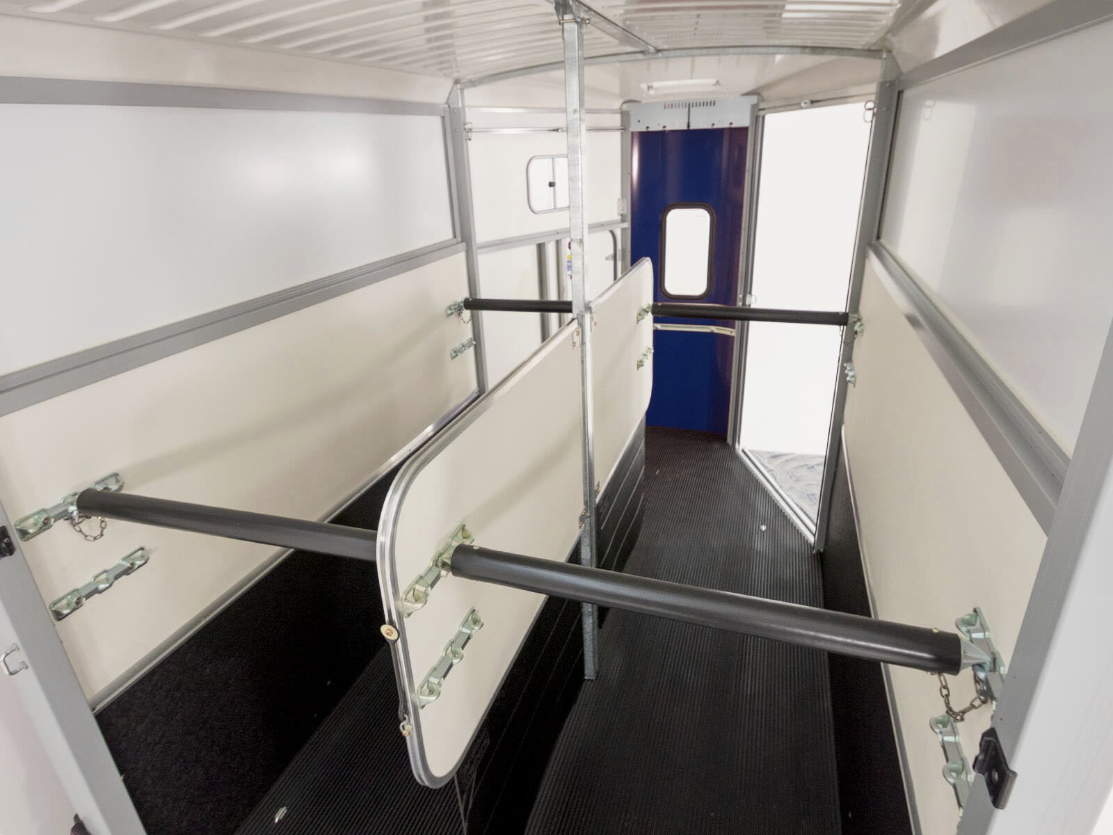 17-ifor-6.jpg