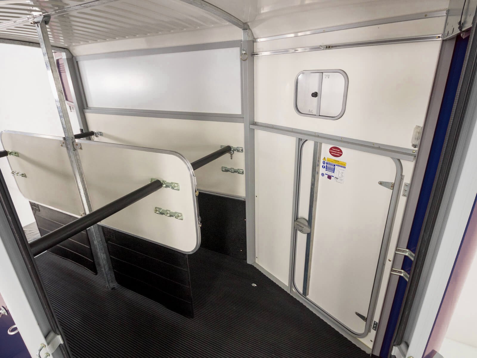 17-ifor-7.jpg