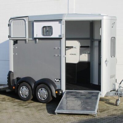 Ifor Williams Pferdeanhänger HB506|Frontausstieg