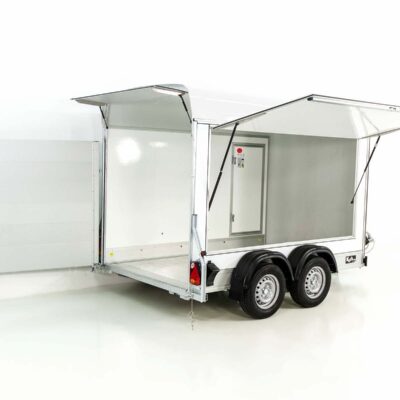 Debon Kofferanhänger C500 Sandwich 164x300cm H:200cm 2,0t | Alu | Polybug | Tür | Weiß