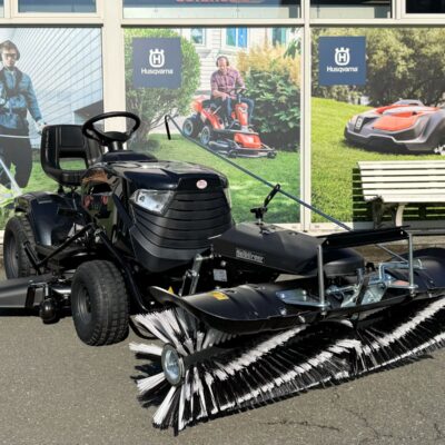 Black Edition Rasentraktor Pro 228/108 Twin HS inkl. TK520 Kehrmaschine