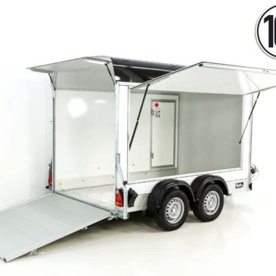 Debon Kofferanhänger C500 Sandwich 164x300cm H:200cm 2,0t | Alu | Polybug | Tür | Schwarz