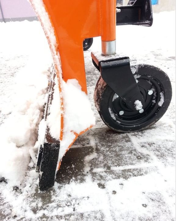 Schneeschild-125cm-_02.jpg