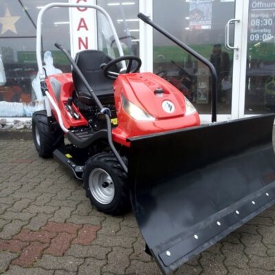 Efco TUAREG 92 4X4 EVO B&S mit Winterpaket 140 Komf.