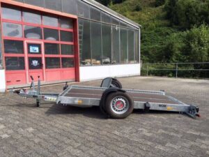 absenkanhaenger-stema-fuer-motorraeder.jpg