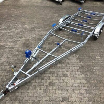 Bootstrailer TPV BA 3500kg mit Seilwinde und verstärktem Rahmen