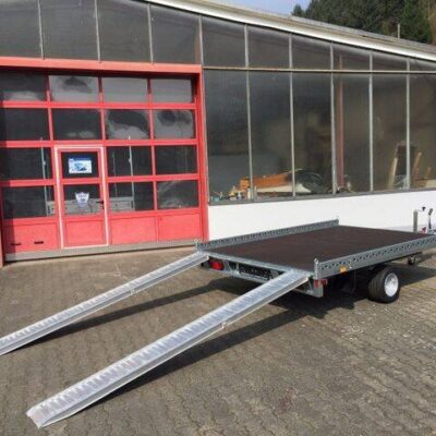 Autotransporter Stema Carrier XL – Intelligenter Anhänger mit 100 km/h