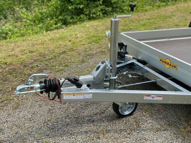 humbaur-absenkanhaenger-hkt-motorrad-11.jpg