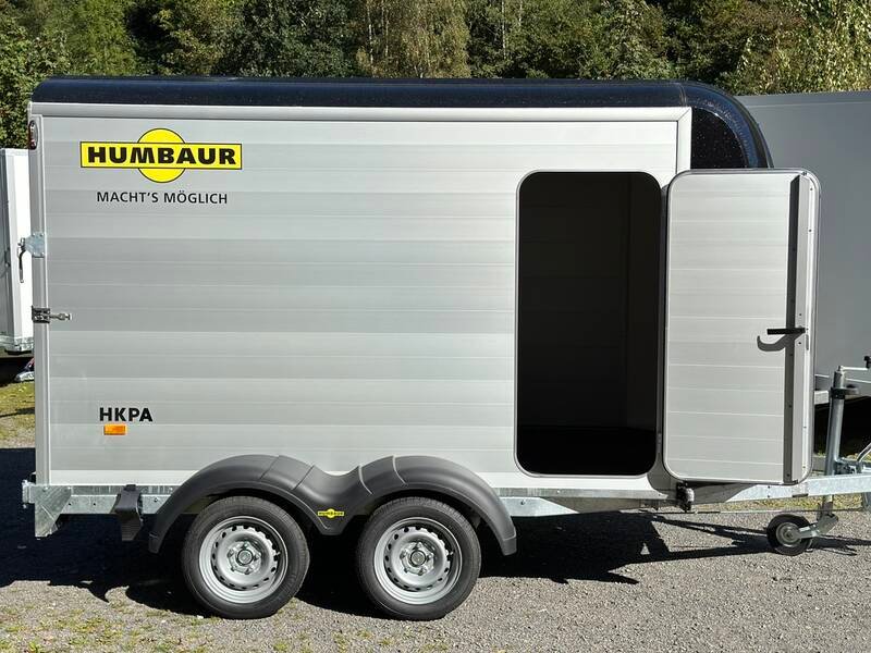 humbaur-design-motorradtransporter-alu-poly-04.jpg