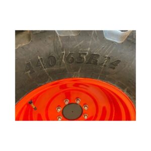 kubota-m5-112-1-1.jpg