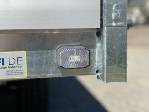 saris-pritsche-hochlader-pl-306-170-2700-niedrig-fahrwerk-10-1.jpg